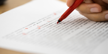 Unlock Flawless Research Writing with These Top 5 Grammar Checker Tools